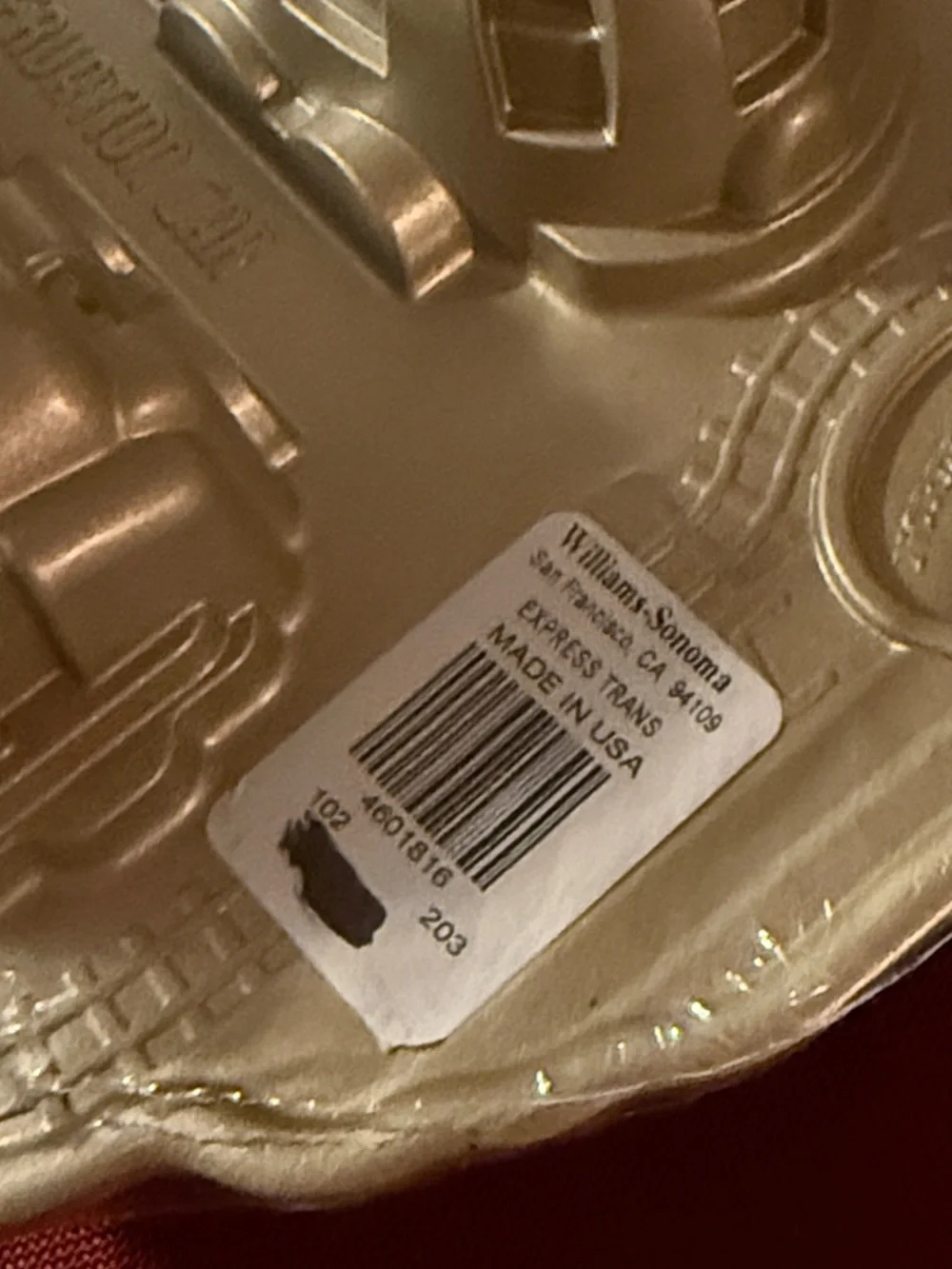 Williams-Sonoma Gold Train Cakelet Pan